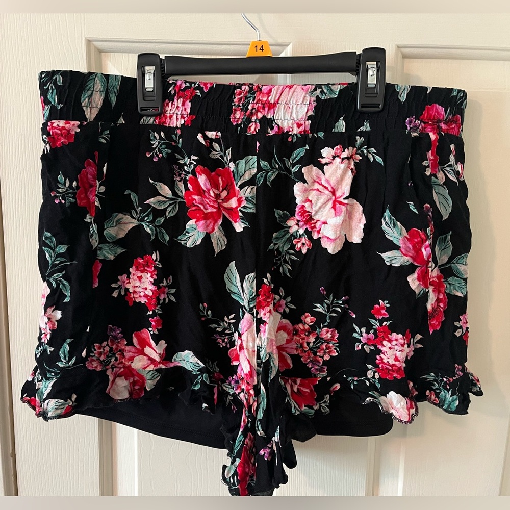 Floral Women's Shorts